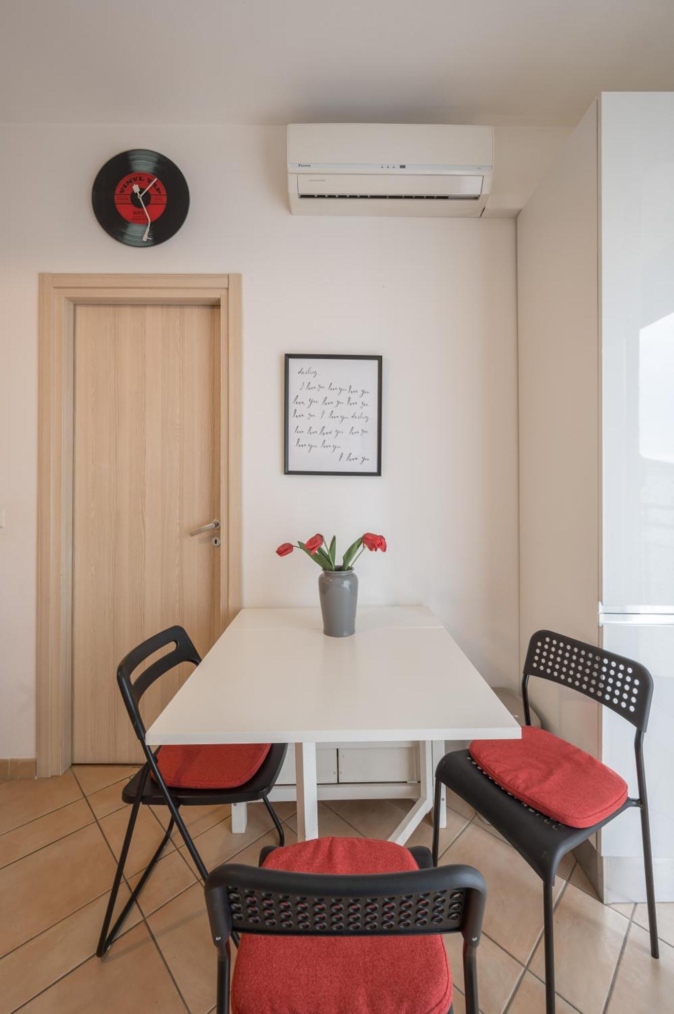 Appartamento Primopiano - Palmanova Milano Esterno foto