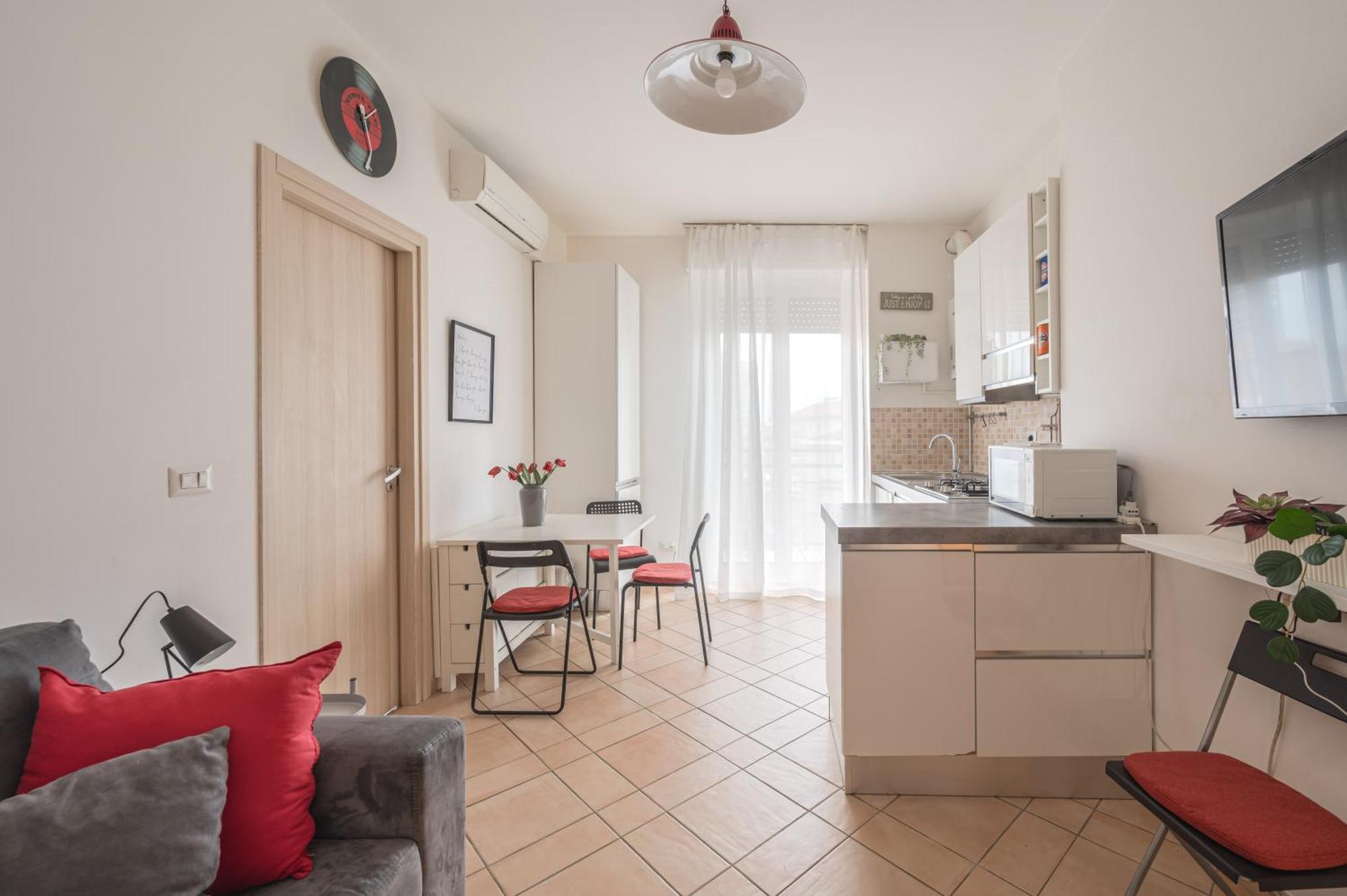 Appartamento Primopiano - Palmanova Milano Esterno foto